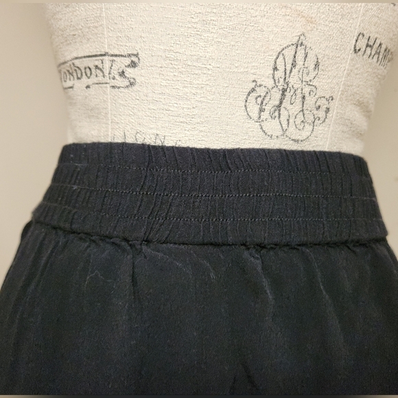 Oakley black athletic shorts - Picture 5 of 8